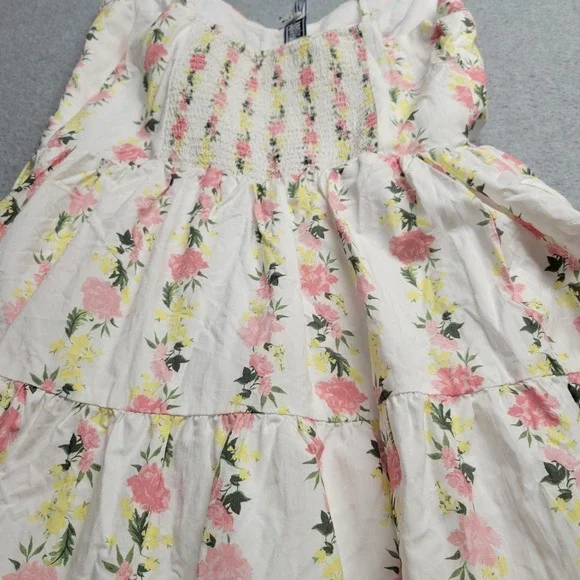 Vineyard Vines Kentucky Derby Floral Tiered Midi Dress White Pink Yellow Size 6 - Picture 12 of 12